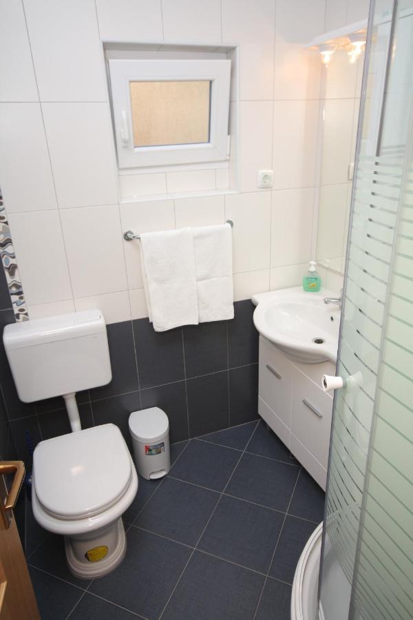 Apartments With A Parking Space Baska Voda, Makarska - 2709 Екстериор снимка
