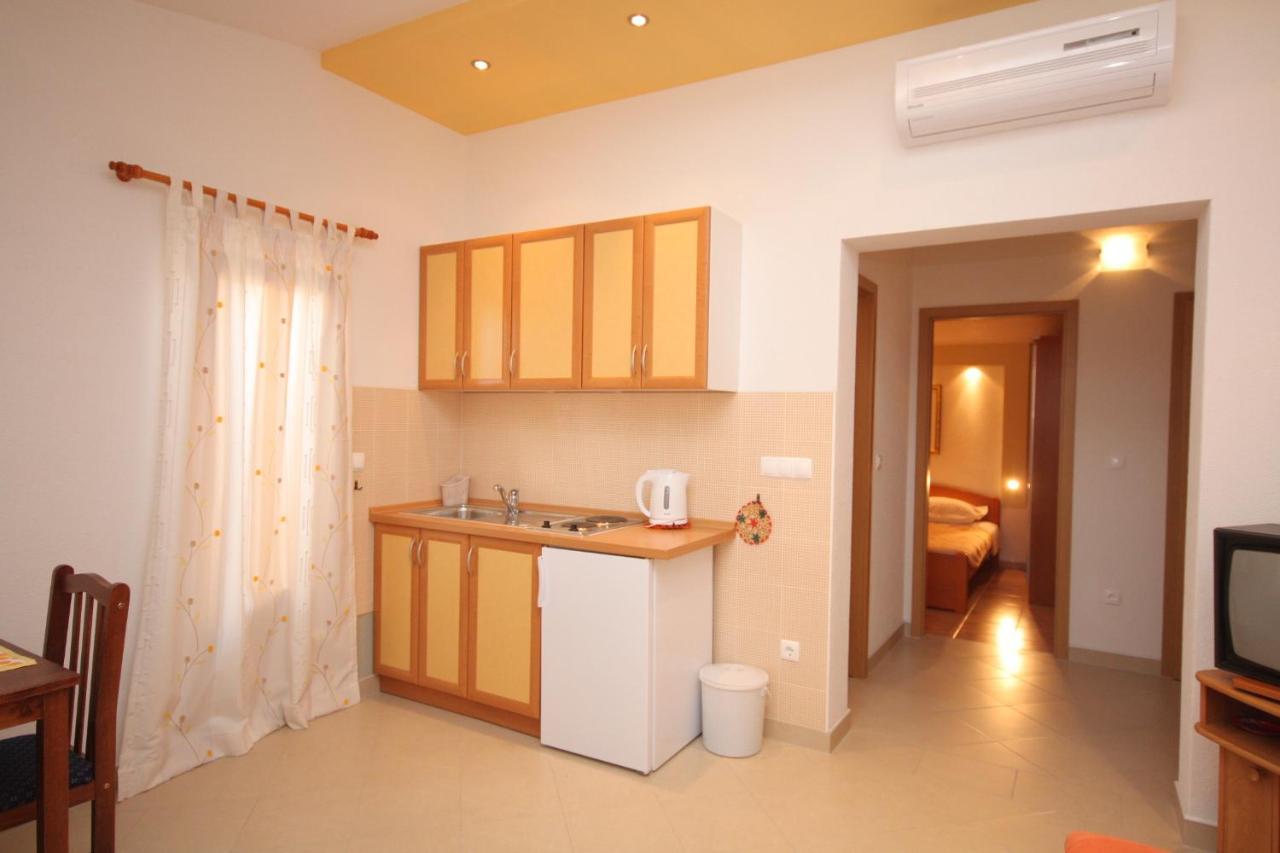 Apartments With A Parking Space Baska Voda, Makarska - 2709 Екстериор снимка