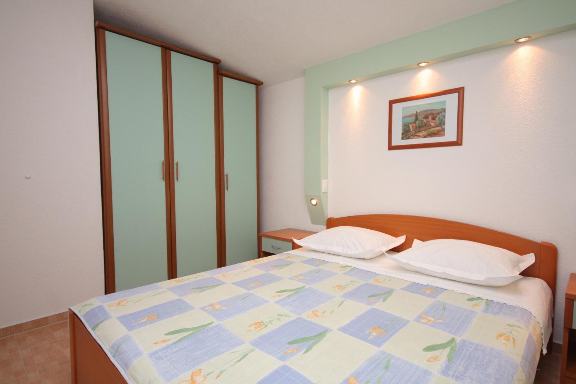 Apartments With A Parking Space Baska Voda, Makarska - 2709 Стая снимка